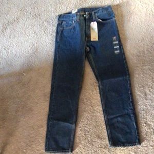 Brand new never worn Levi regular fit jeans